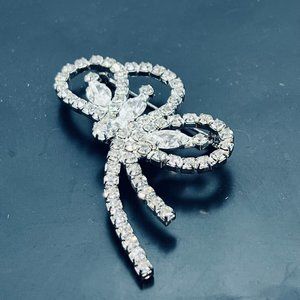 Vintage Silver Tone And Rhinestone Ribbon Brooch